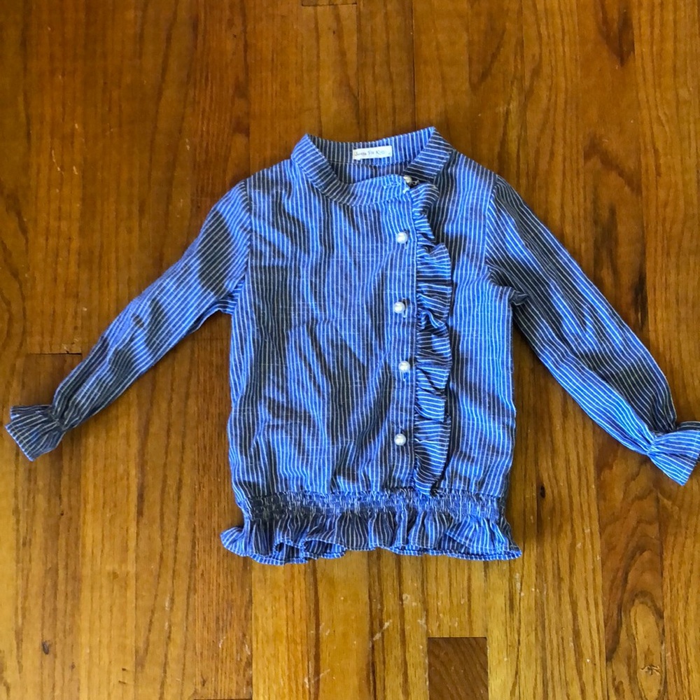 Button down blouse 4T